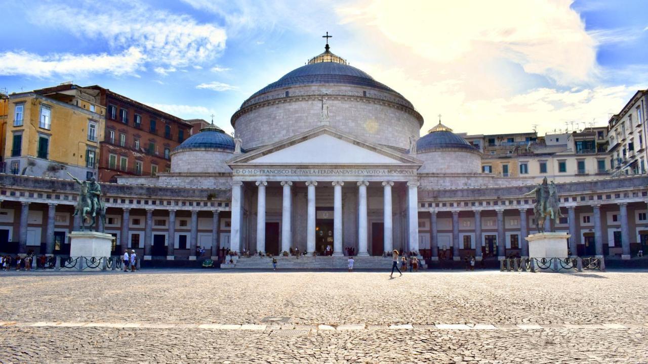 נאפולי Grande & Caratteristico Dietro La Cattedrale מראה חיצוני תמונה